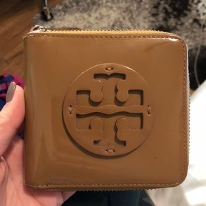 Tory Burch half size wallet